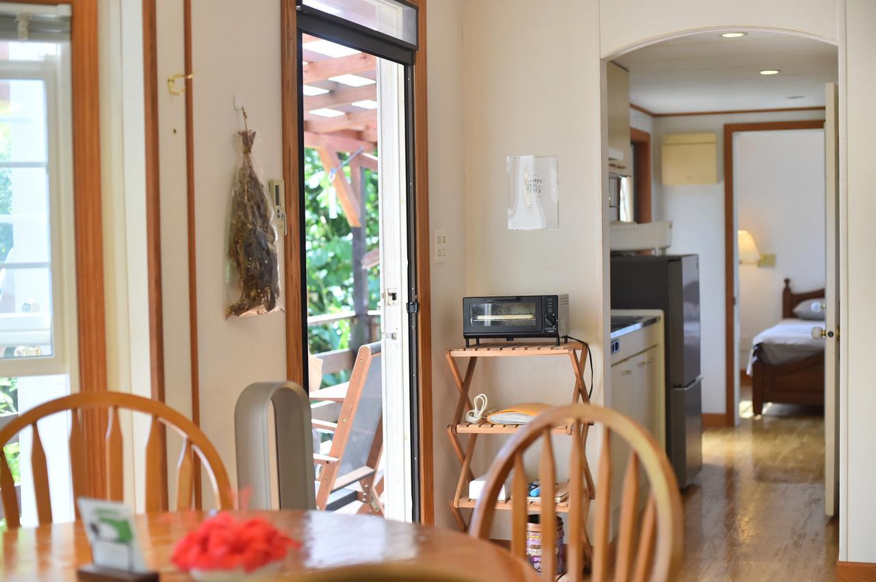 Panorama Ocean View Cottage Motobu Exterior foto